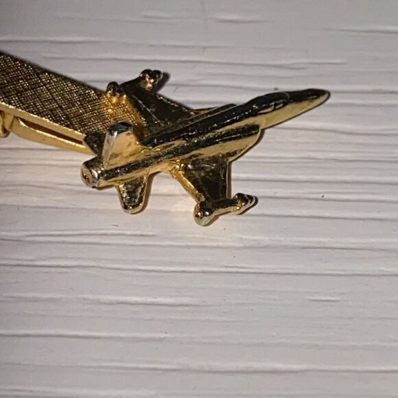 Northrop Vintage Gold Airplane Tie Clip - Picture 4 of 8